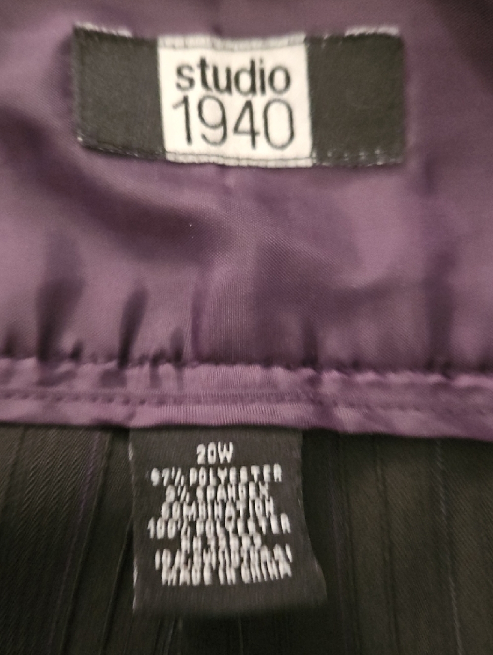Studio 1940 Women's Black Pinstripe Suit - Jacket & Pants - Picture 7 of 7